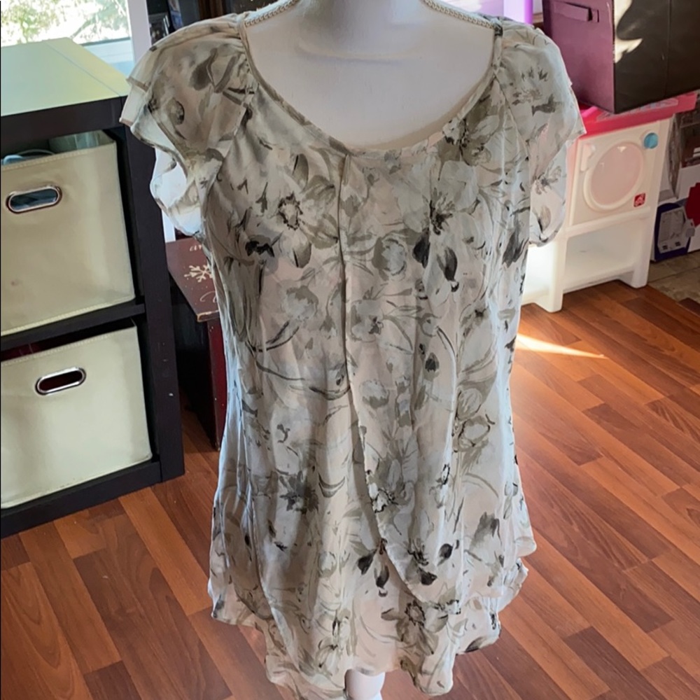 Floral blouse
